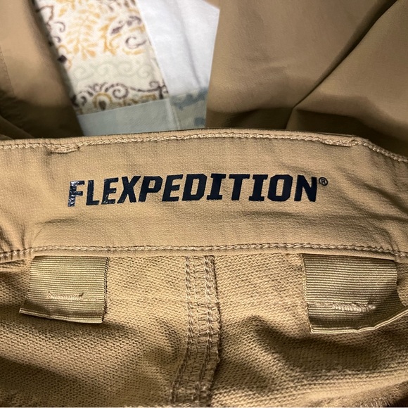 Duluth Trading Company Flexpedition Cargo Pants 48X30 - Picture 2 of 10